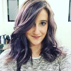 Meet your Posher, Cloe